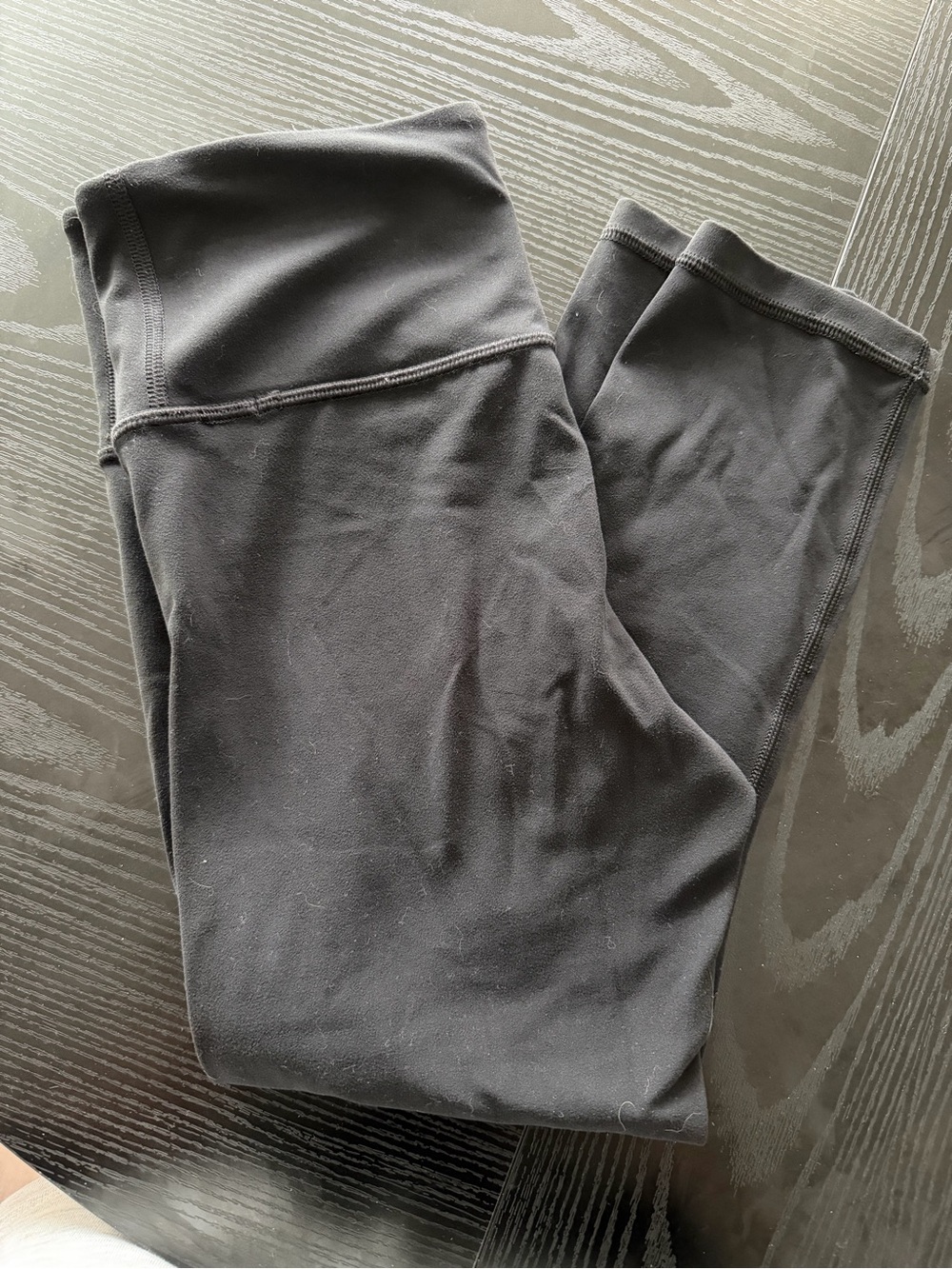 Women’s Athleta Elation Capri Black Leggings Size Small Mid Rise